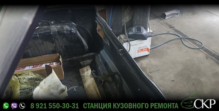 Ремонт задней части кузова ВАЗ 2107 в СПб в автосервисе СКР.